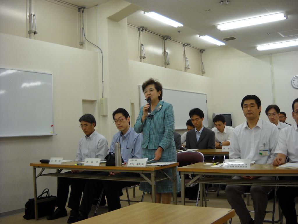 委員会の様子
