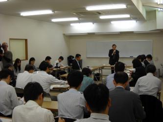 委員会の様子