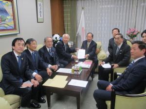 中央要請の様子の写真
