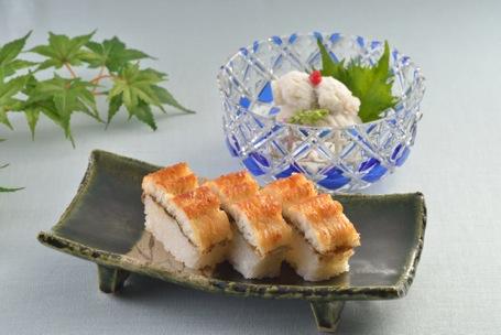 おとし、はも寿司の写真