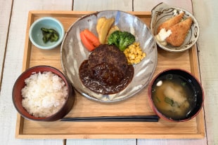亀岡牛ハンバーグランチ