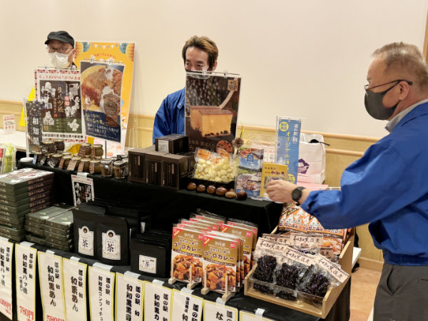 京都府の展示販売の様子2
