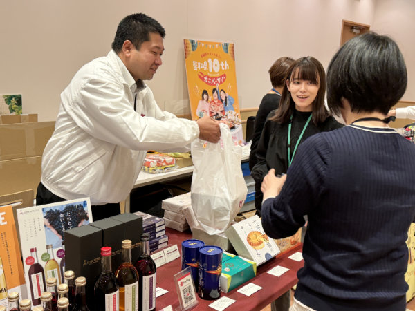 神戸市の展示販売の様子2