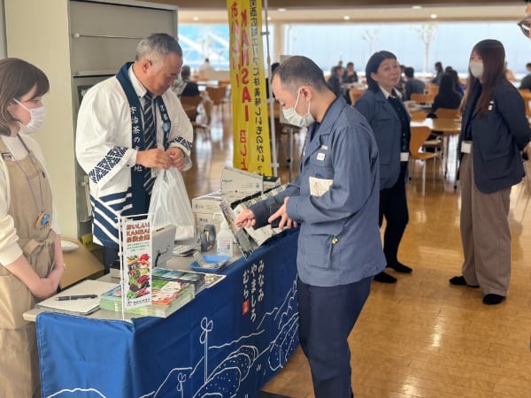 TOWA本社・工場 社員食堂 京都府の出店の様子3
