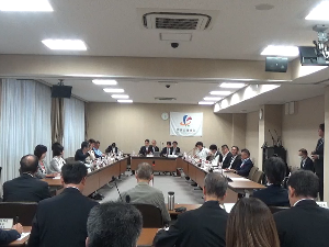 産業環境常任委員会