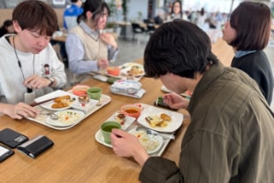 コクヨ社員食堂利用の様子